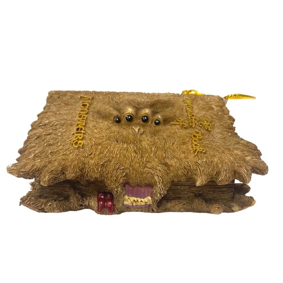 Universal Studios Harry Potter The Monster Book of Monsters Ornament - Picture 2 of 2